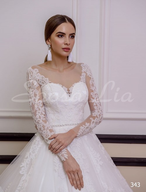 https://www.sposa-lia.com/images/stories/virtuemart/product/343       (2).jpg